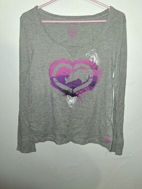 Ecko Unlimited Gray Long-Sleeve Tee with Pink & Purple Heart Graphic
